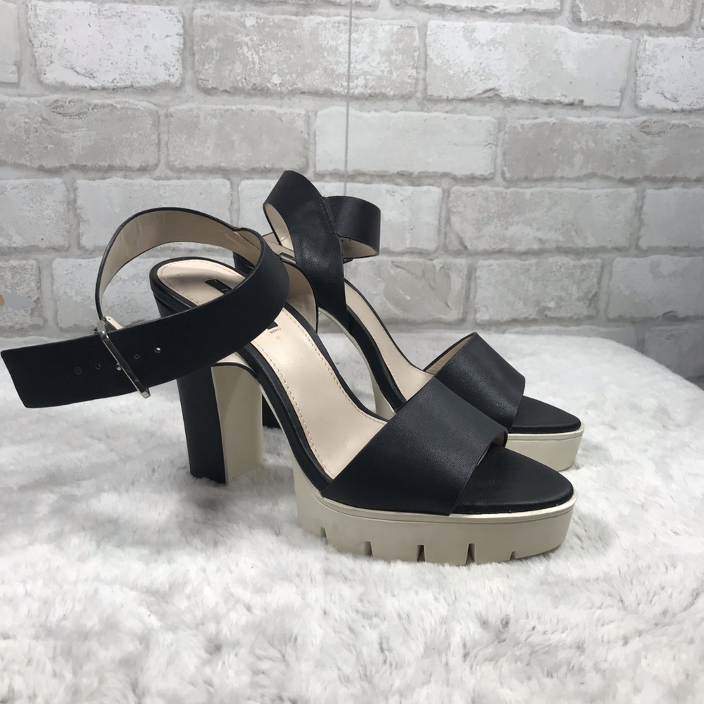 Chunky Color Block Jammer Style Black Heels
